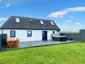 Remote Hebridean Holiday Spa Lodge